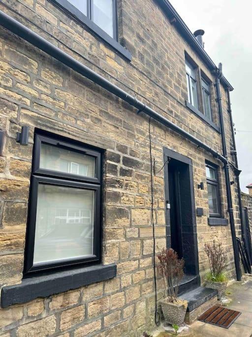 Farsley Cottage Екстериор снимка